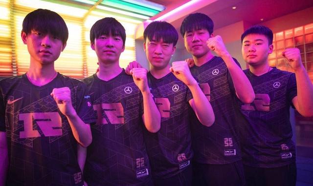 不懈的拼搏 不懈的拼搏