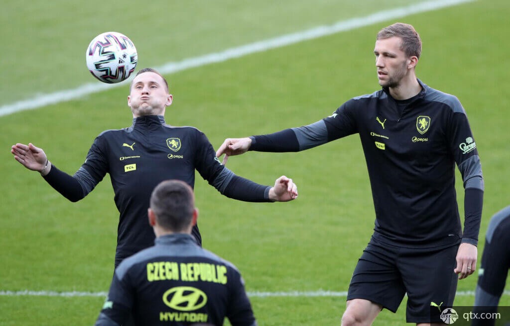 阿不都在关 阿不都在关