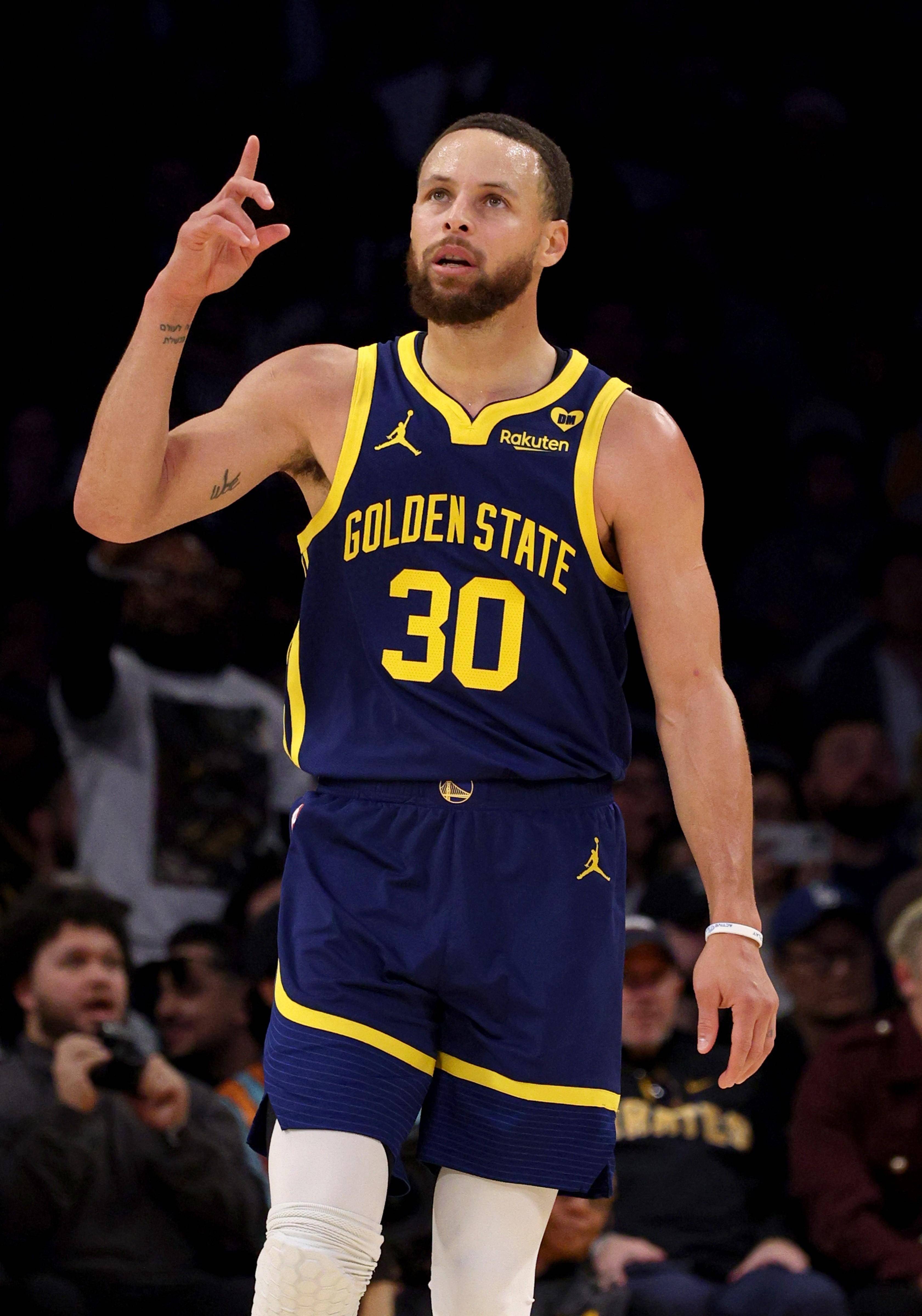 此更加紧张 此更加紧张